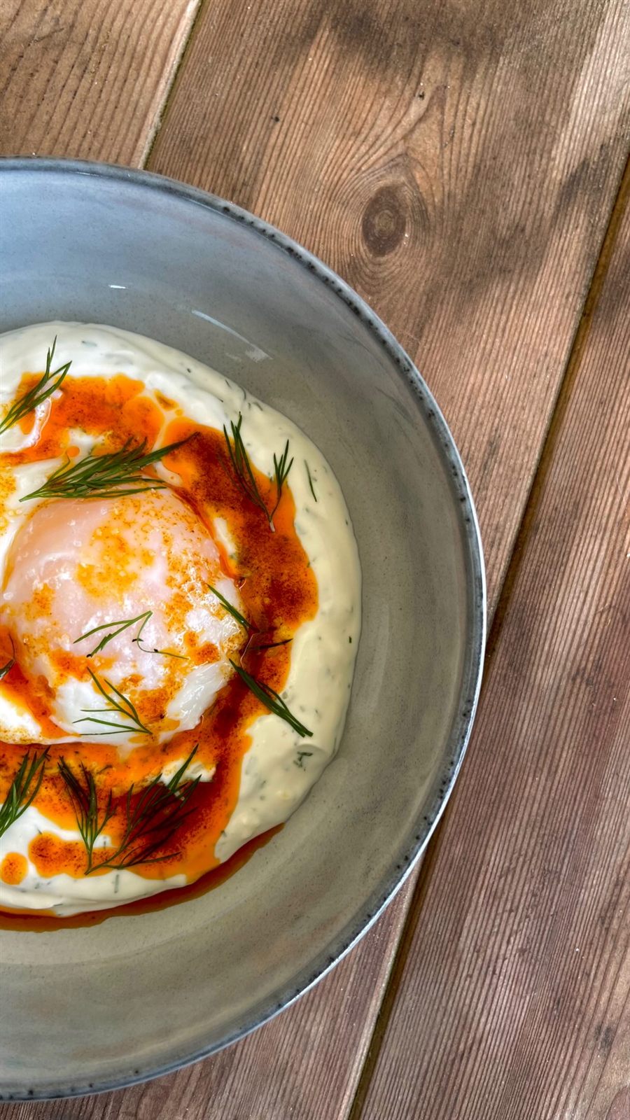 Turkish eggs (œufs à la turque)